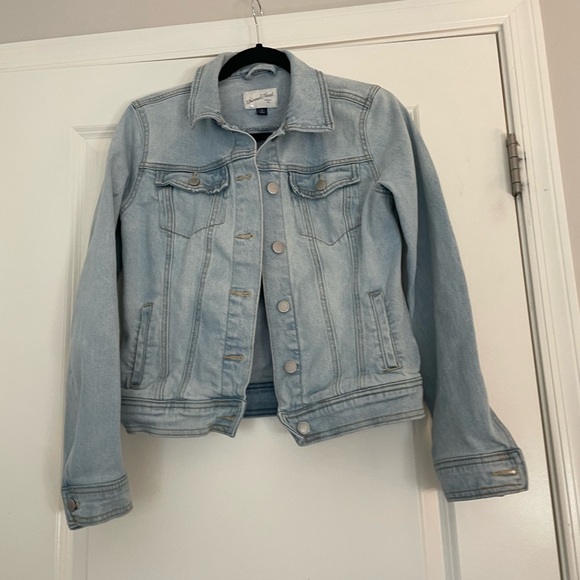 Universal Thread Denim Jacket - Picture 8 of 15
